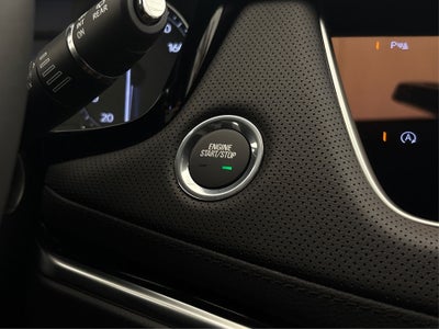 2025 Cadillac XT6 Luxury