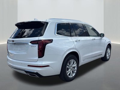 2025 Cadillac XT6 Luxury