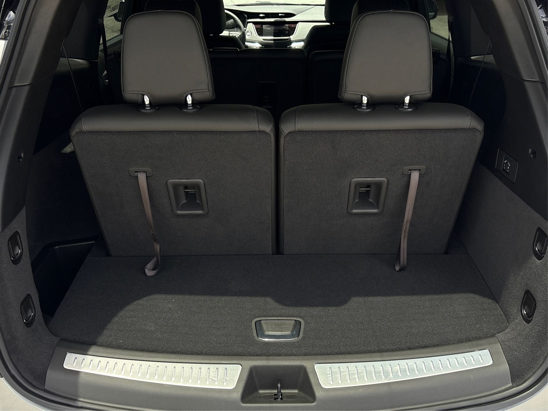 2025 Cadillac XT6 Luxury