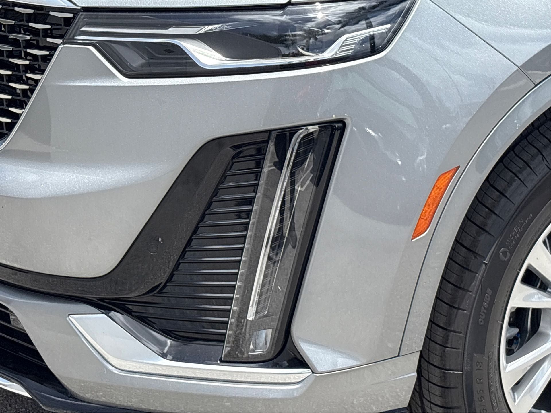 2025 Cadillac XT6 Luxury