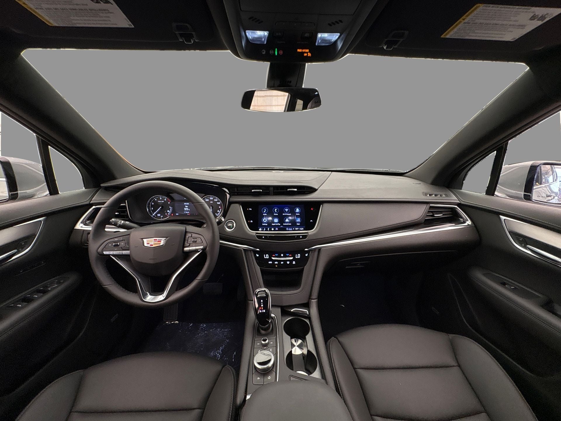 2025 Cadillac XT6 Luxury