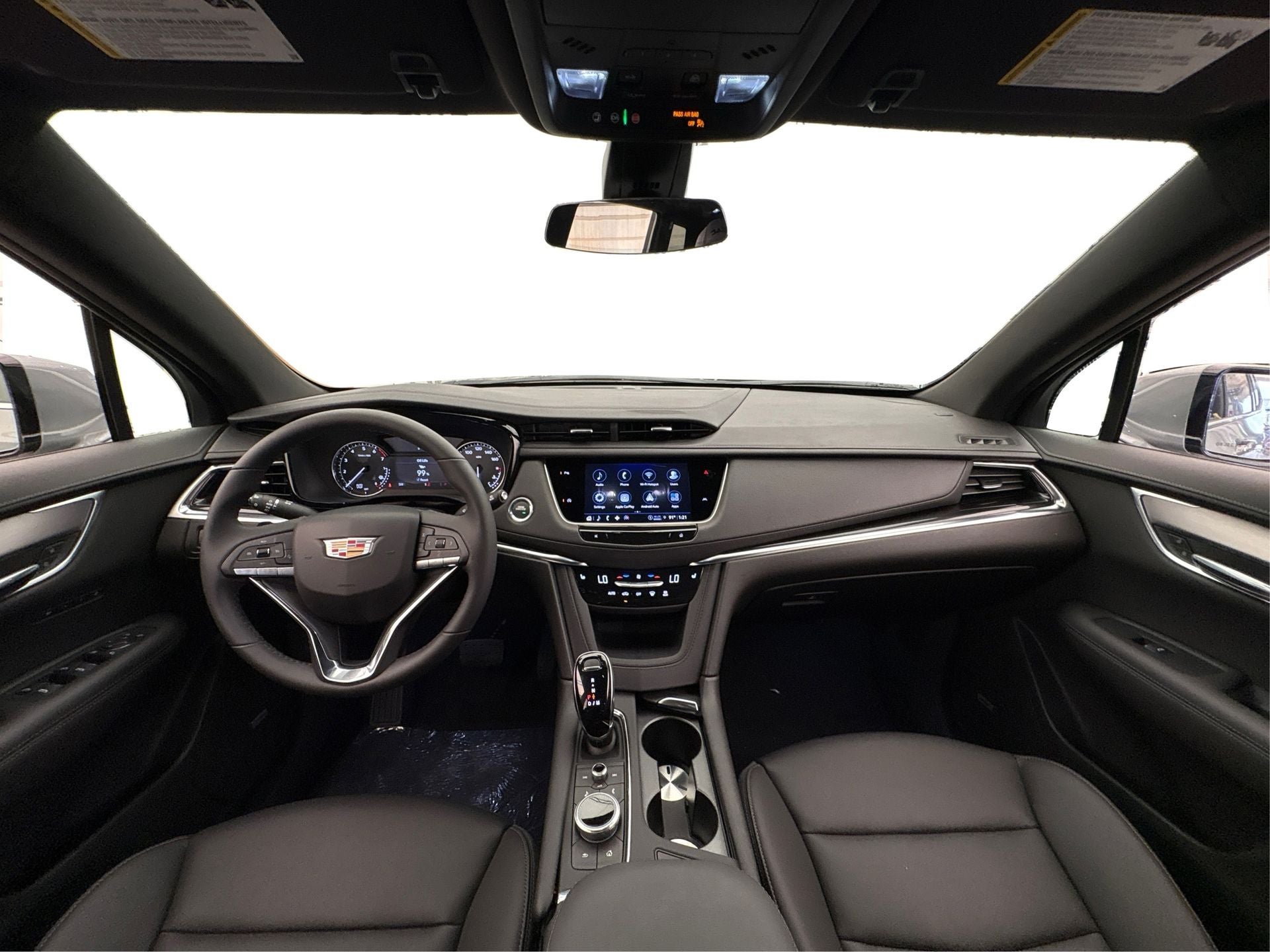 2025 Cadillac XT6 Luxury