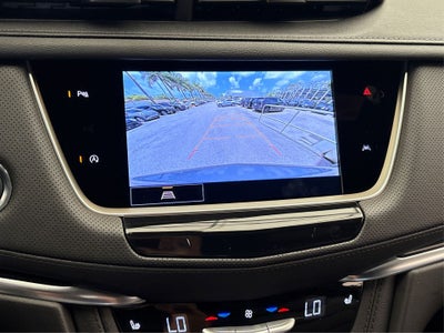 2025 Cadillac XT6 Luxury