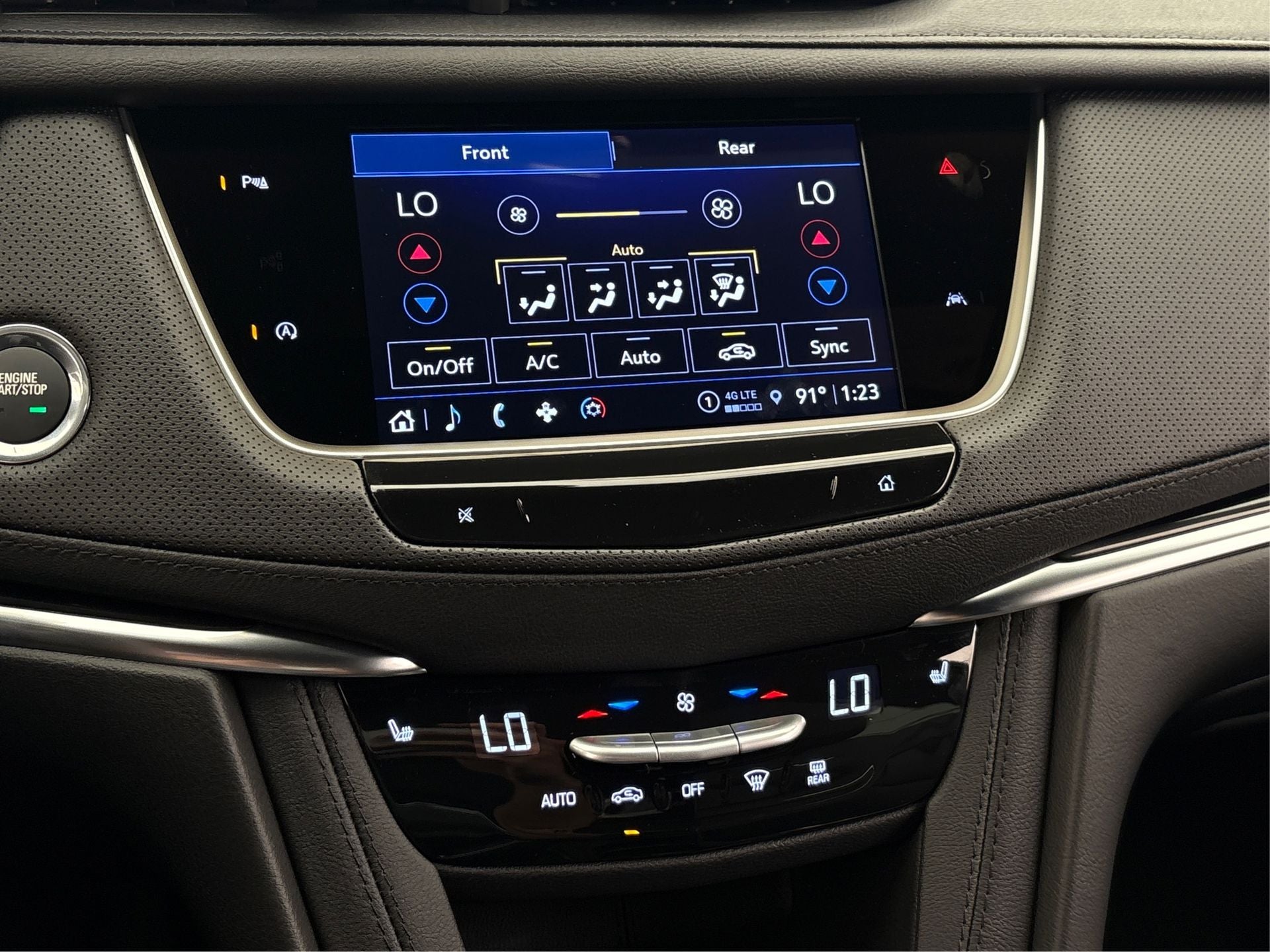 2025 Cadillac XT6 Luxury