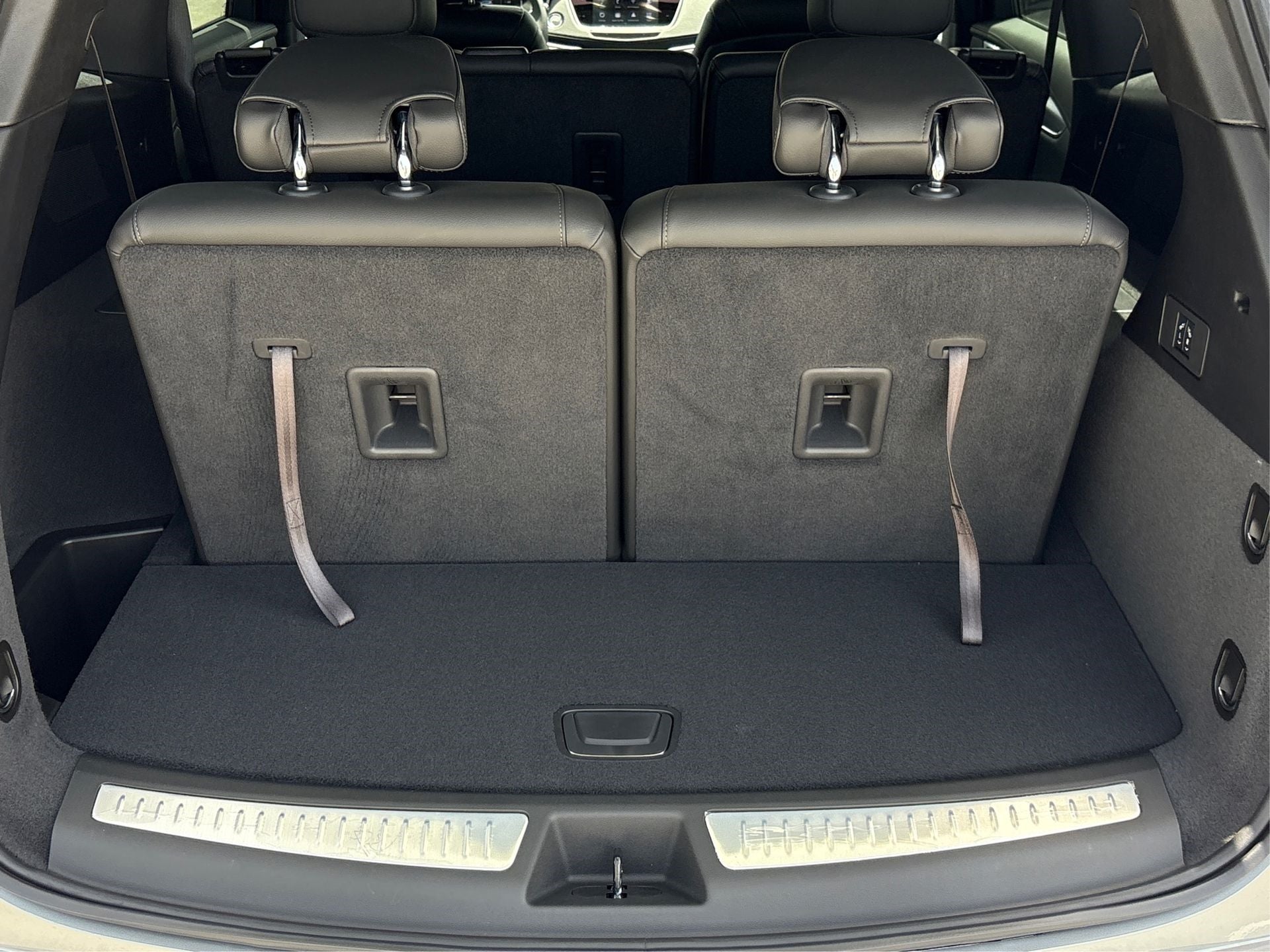 2025 Cadillac XT6 Luxury