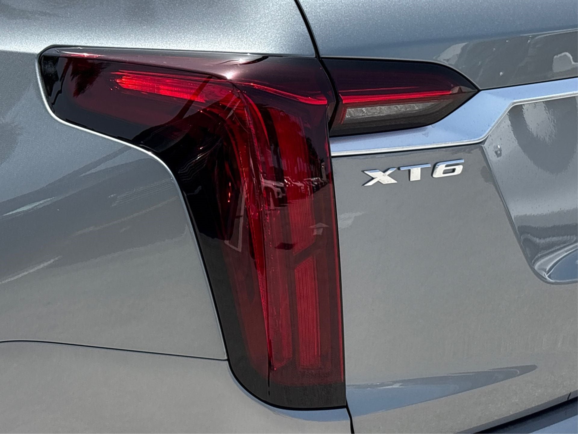 2025 Cadillac XT6 Luxury