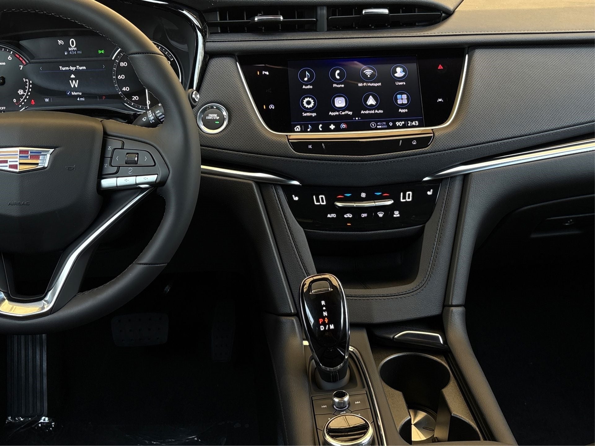 2025 Cadillac XT6 Luxury