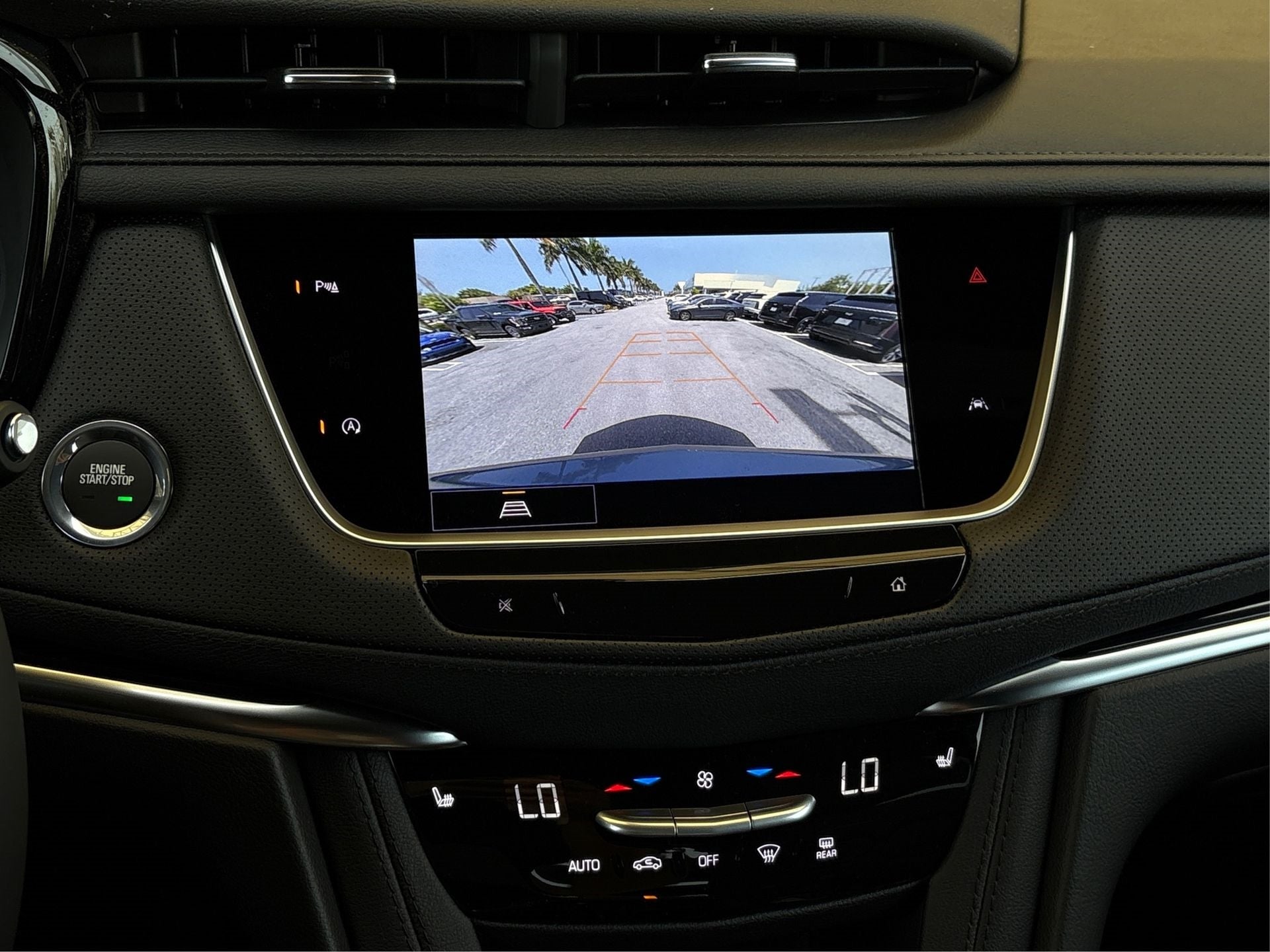 2025 Cadillac XT6 Luxury