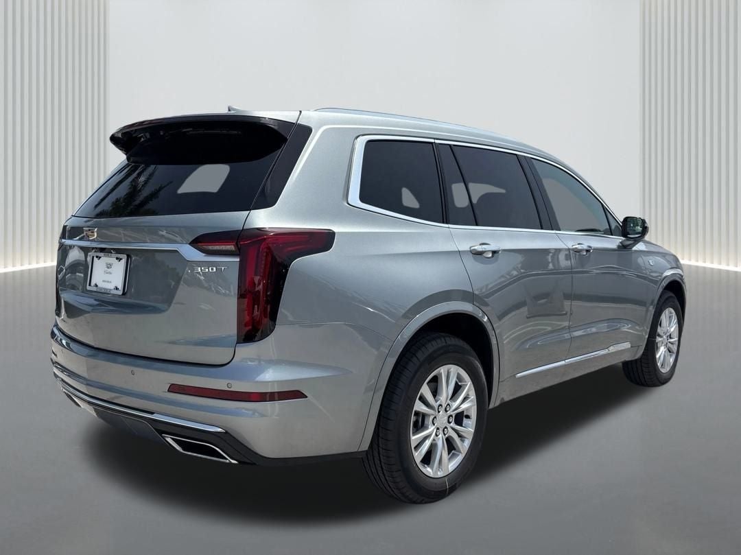 2025 Cadillac XT6 Luxury