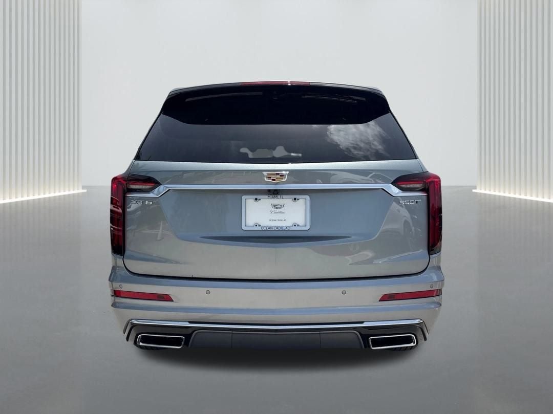 2025 Cadillac XT6 Luxury