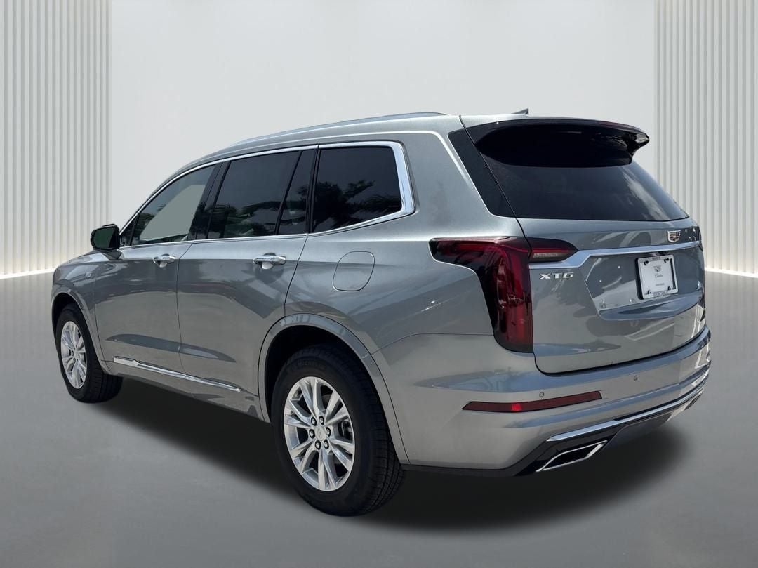 2025 Cadillac XT6 Luxury