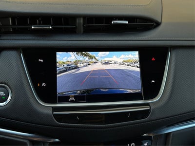 2025 Cadillac XT6 Luxury