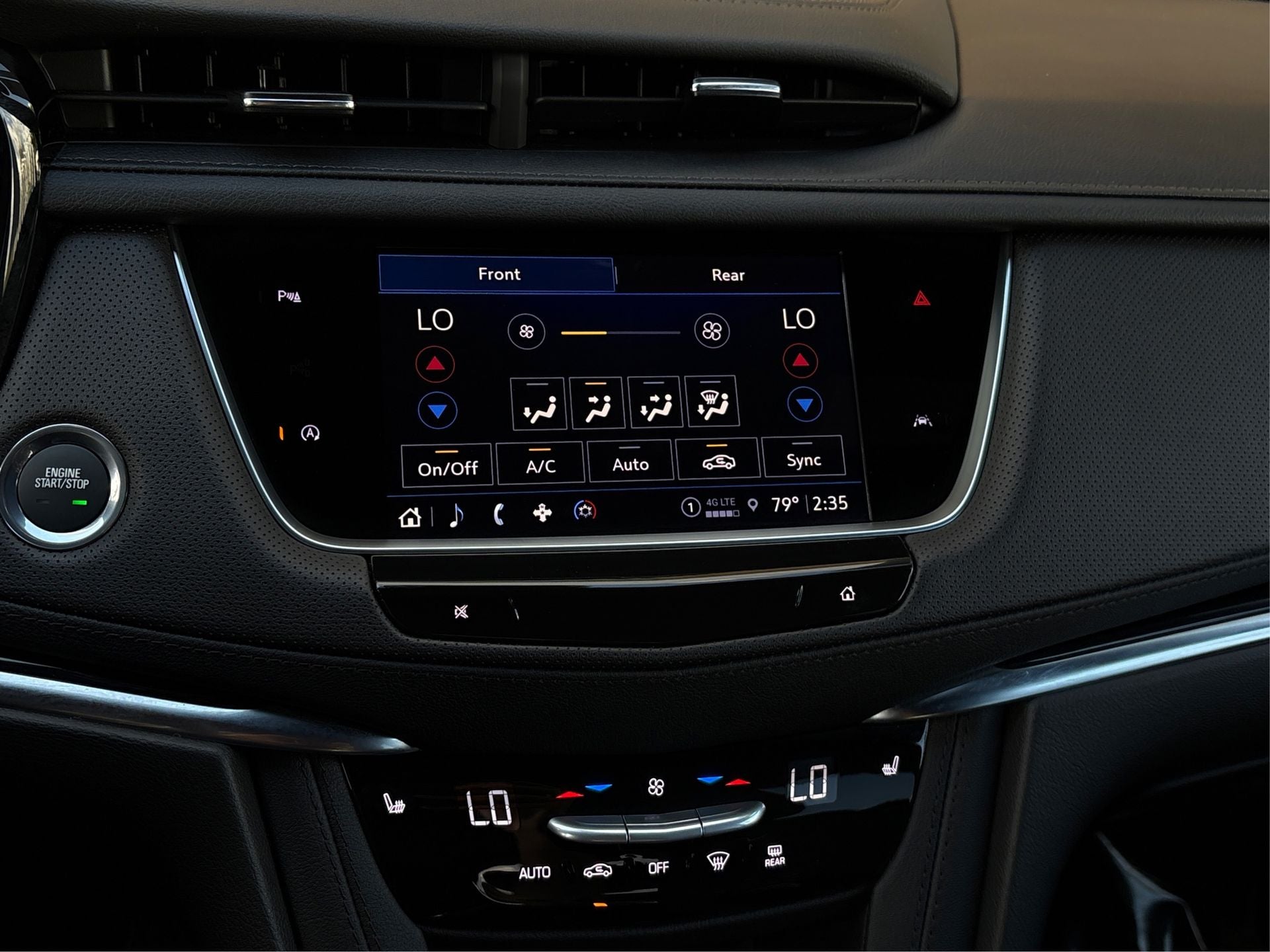 2025 Cadillac XT6 Luxury