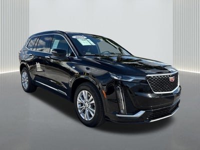 2025 Cadillac XT6 Luxury