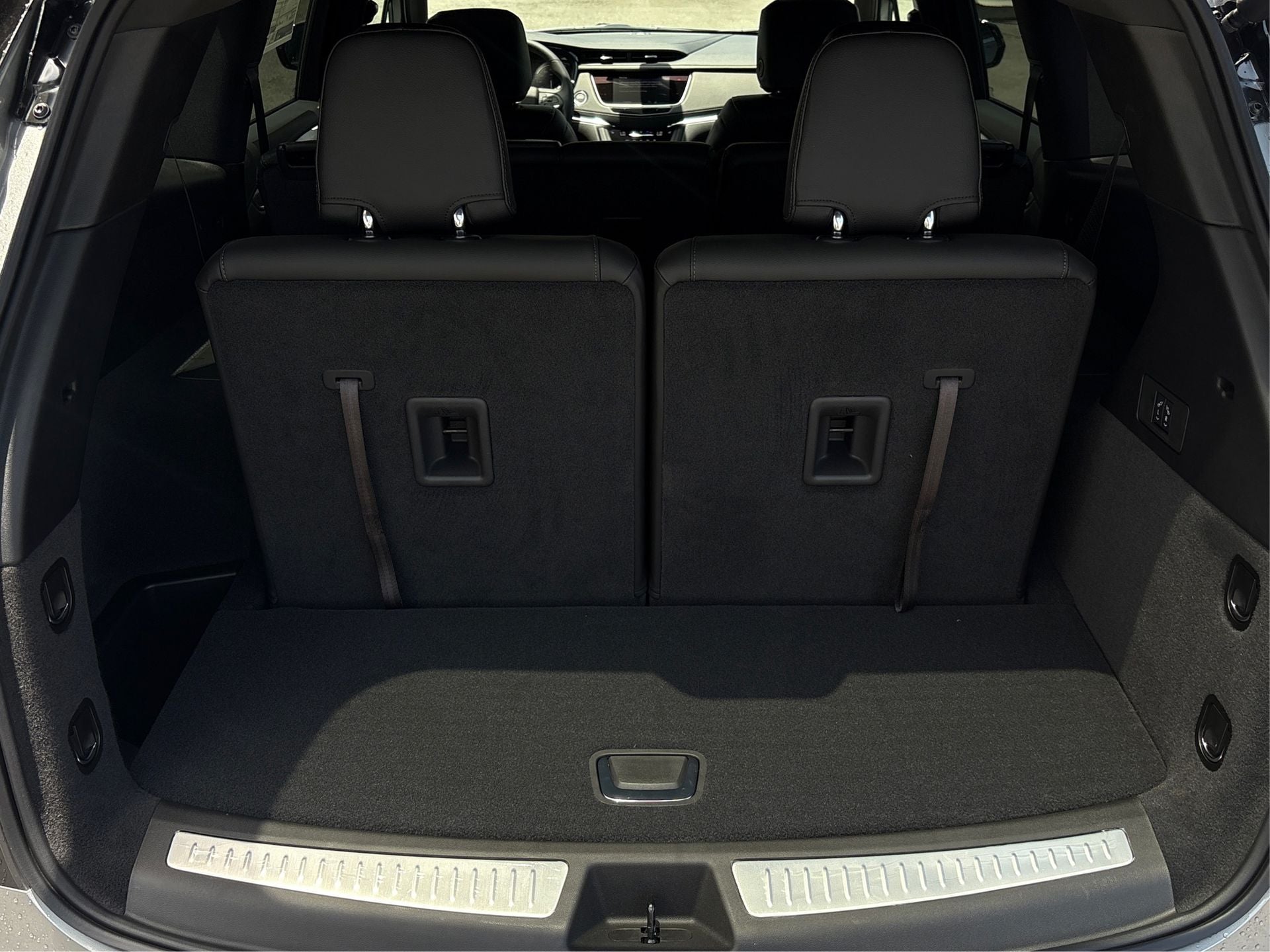 2025 Cadillac XT6 Luxury