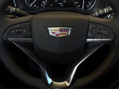 2025 Cadillac XT6 Luxury