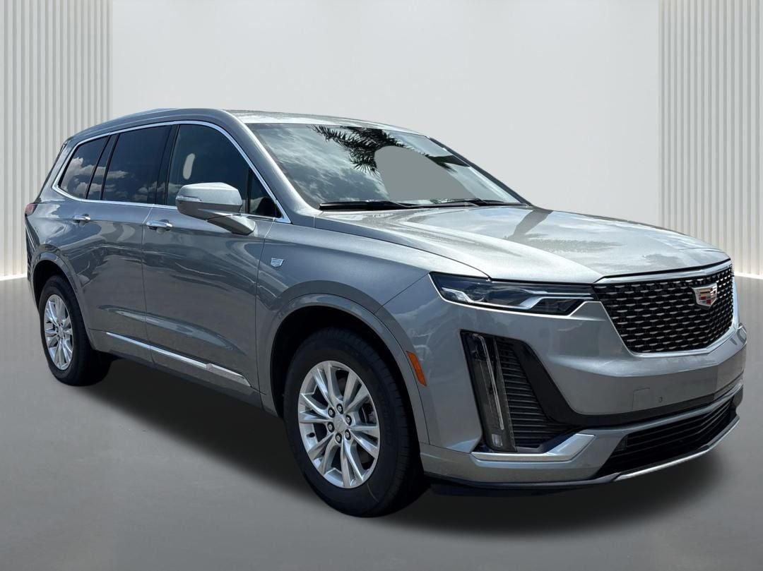 2025 Cadillac XT6 Luxury