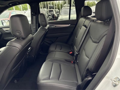 2025 Cadillac XT6 Luxury