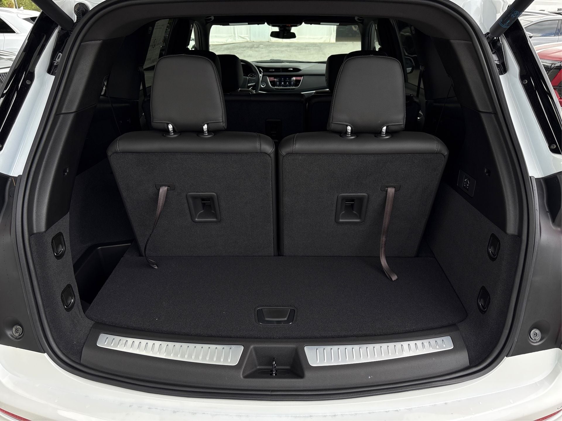 2025 Cadillac XT6 Luxury