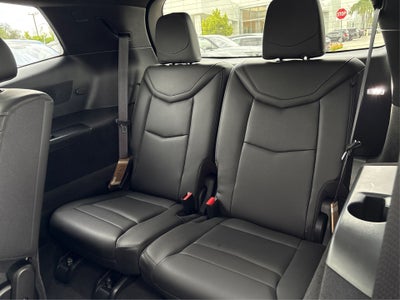 2025 Cadillac XT6 Luxury