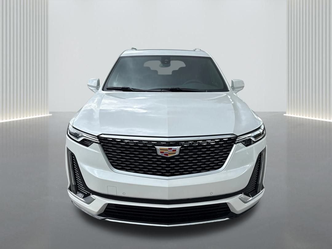 2025 Cadillac XT6 Luxury
