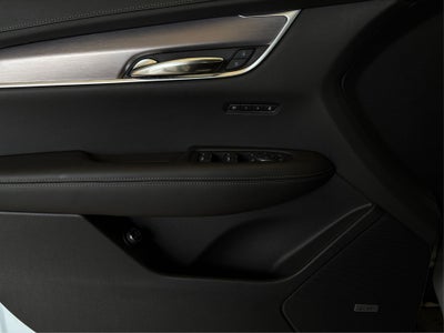 2025 Cadillac XT6 Luxury