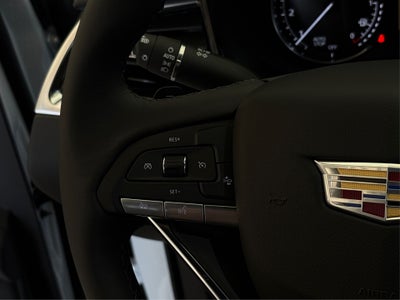 2025 Cadillac XT6 Luxury