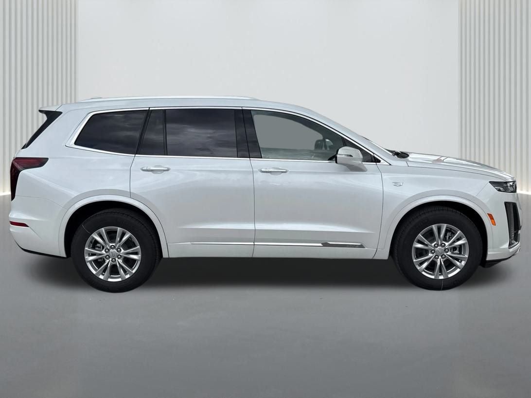 2025 Cadillac XT6 Luxury