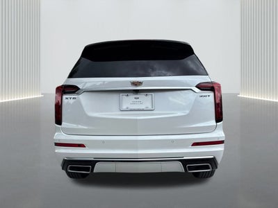 2025 Cadillac XT6 Luxury