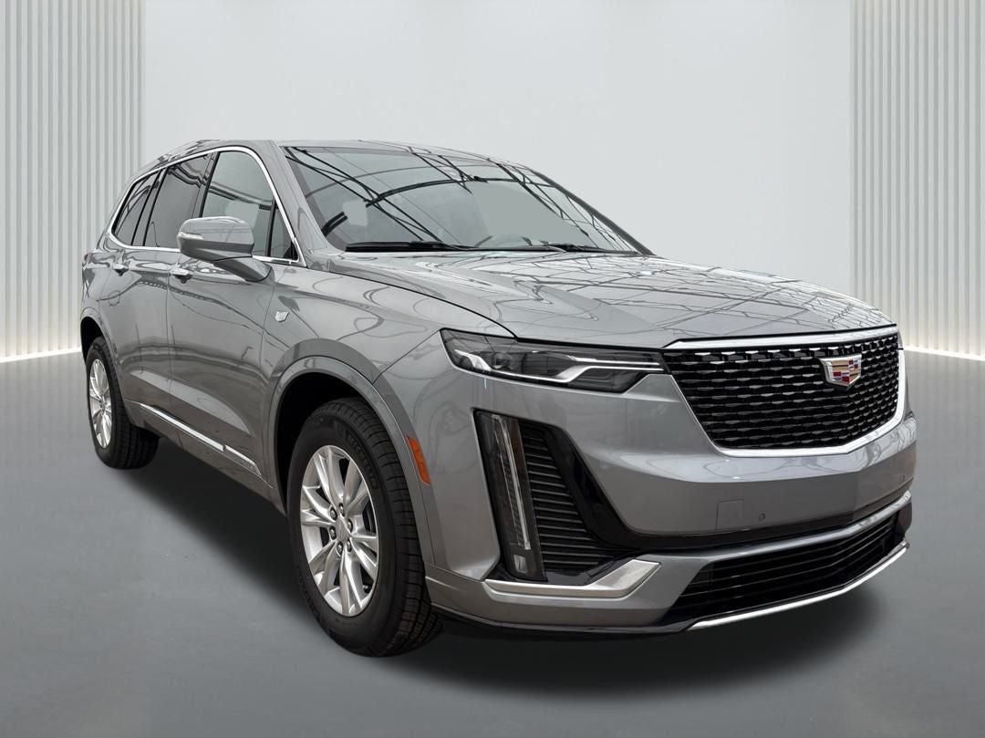 2025 Cadillac XT6 Luxury