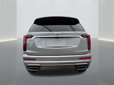 2025 Cadillac XT6 Luxury