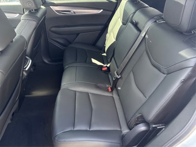 2025 Cadillac XT6 Luxury