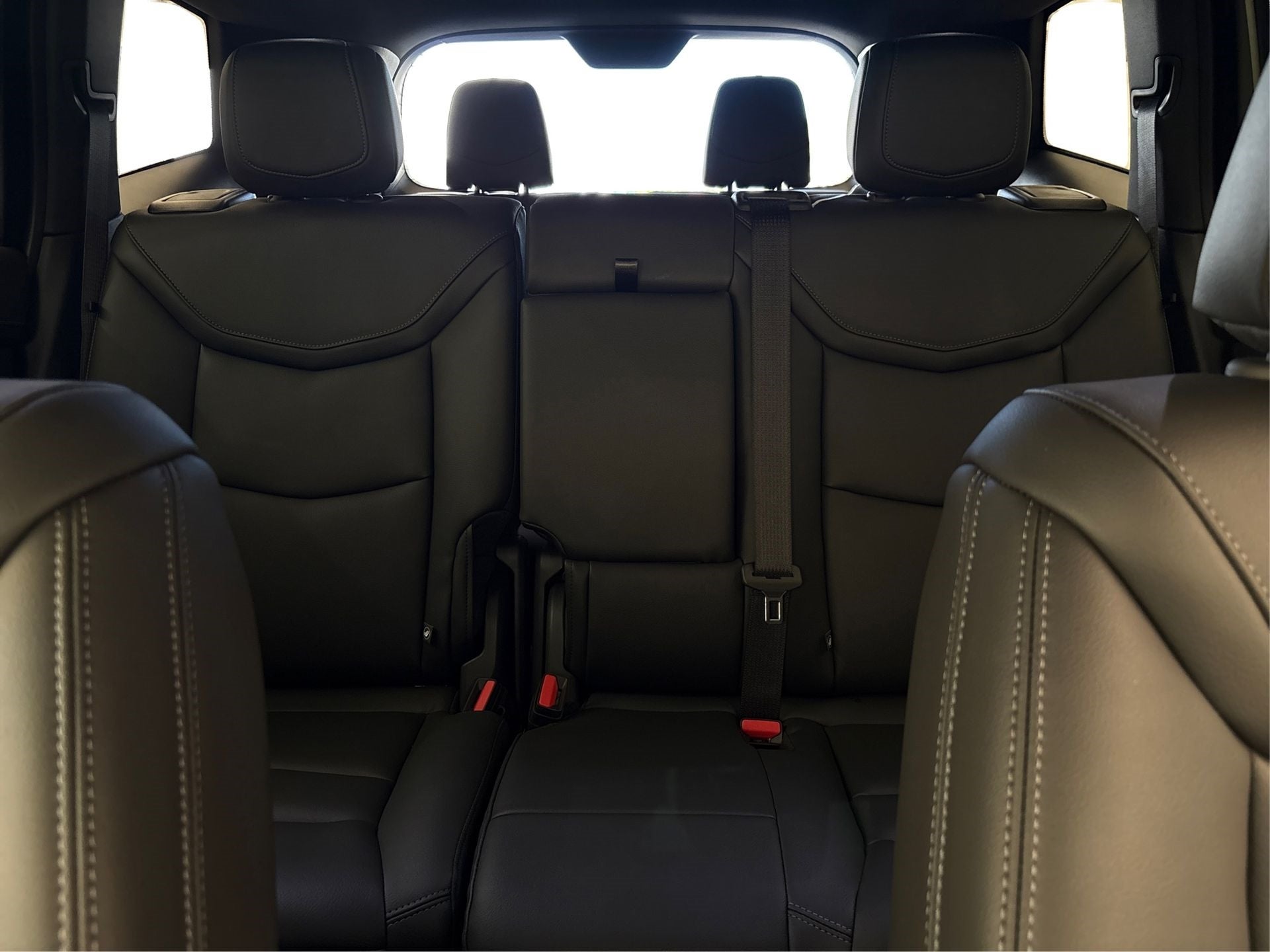 2025 Cadillac XT6 Luxury