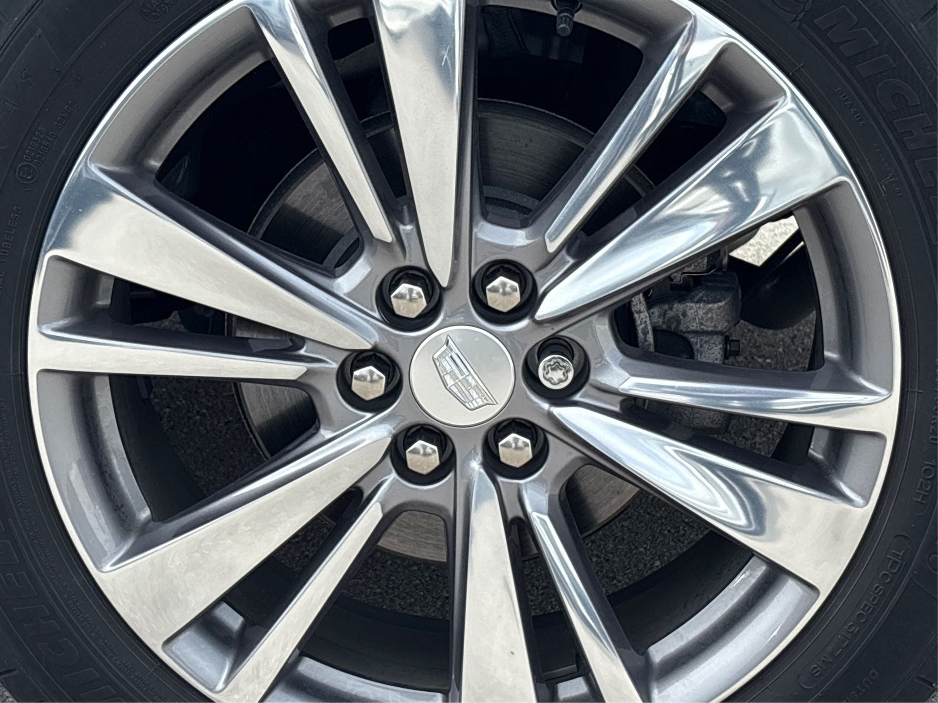 2020 Cadillac XT6 Premium Luxury