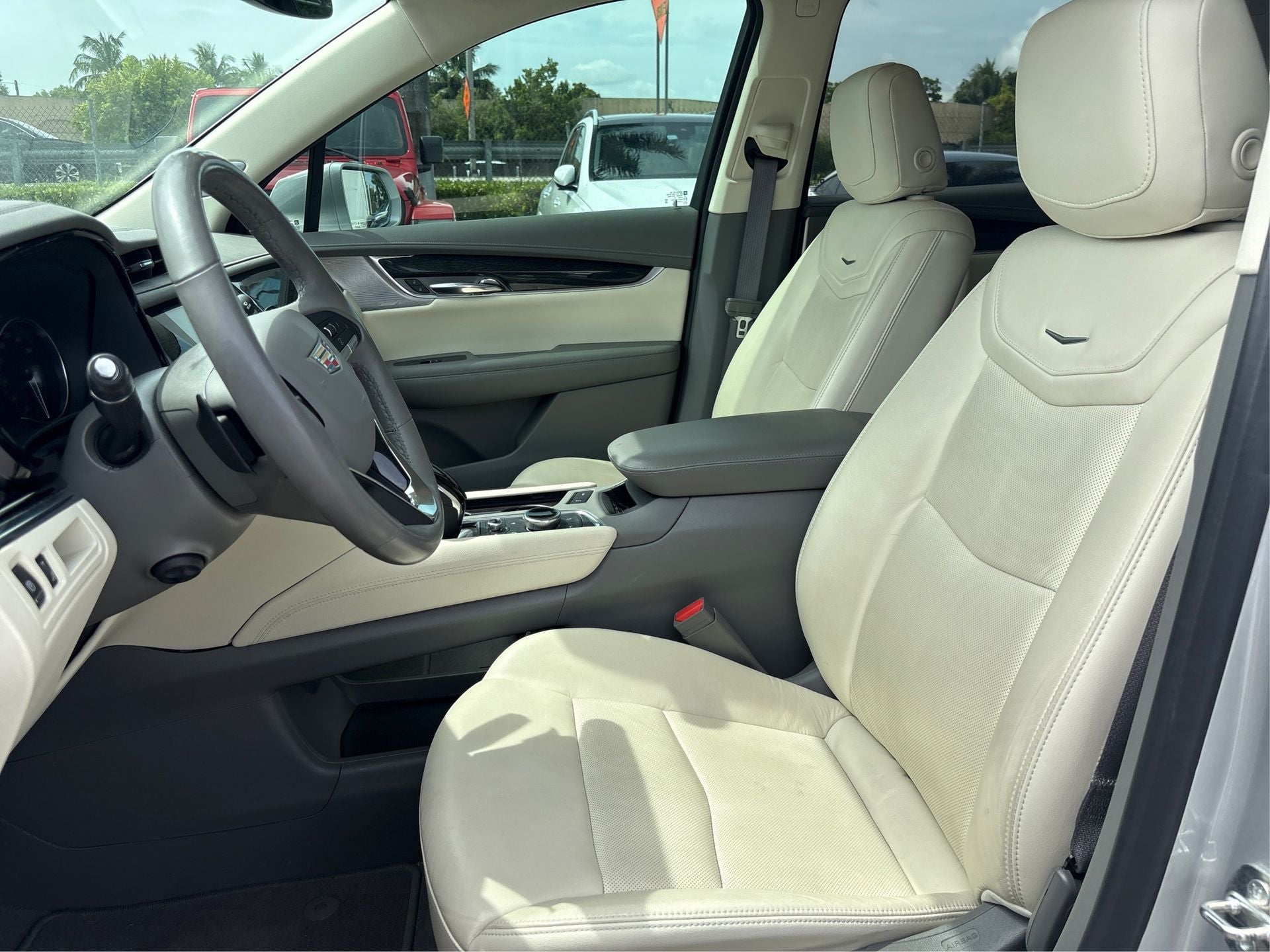 2020 Cadillac XT6 Premium Luxury