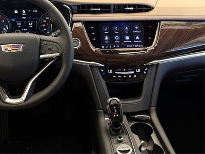 2025 Cadillac XT6 Premium Luxury