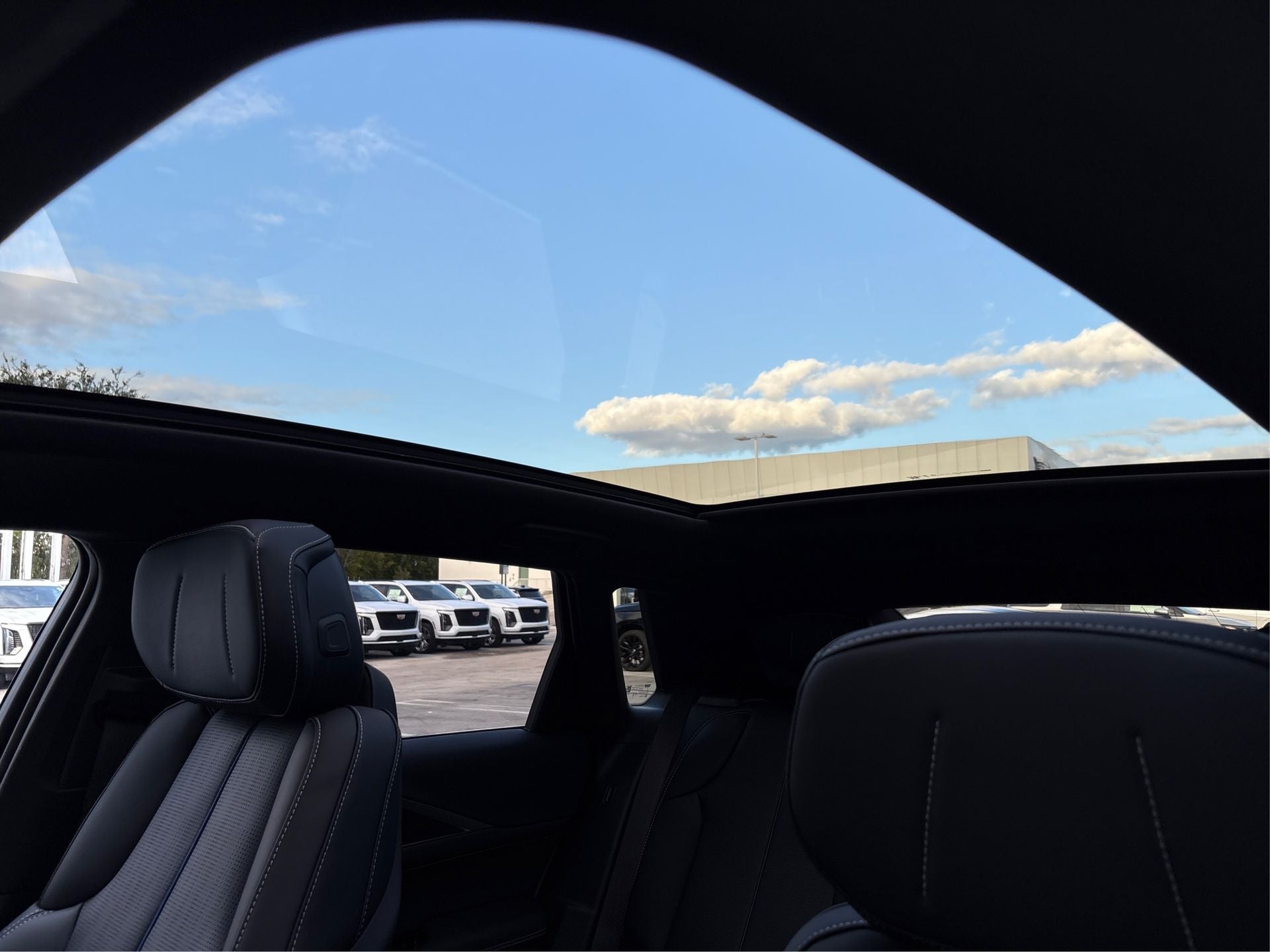 2026 Cadillac LYRIQ Sport