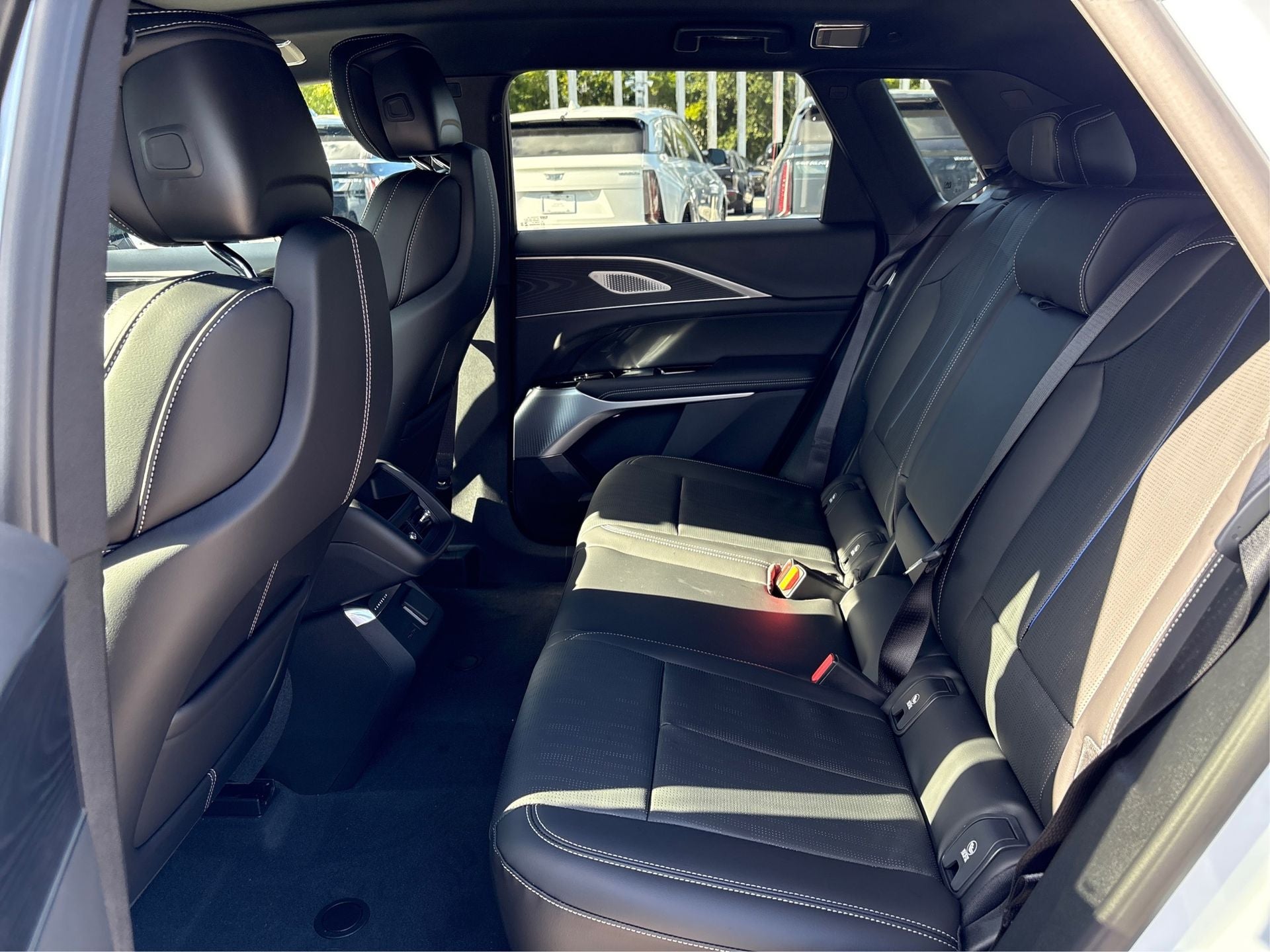 2026 Cadillac LYRIQ Premium Sport