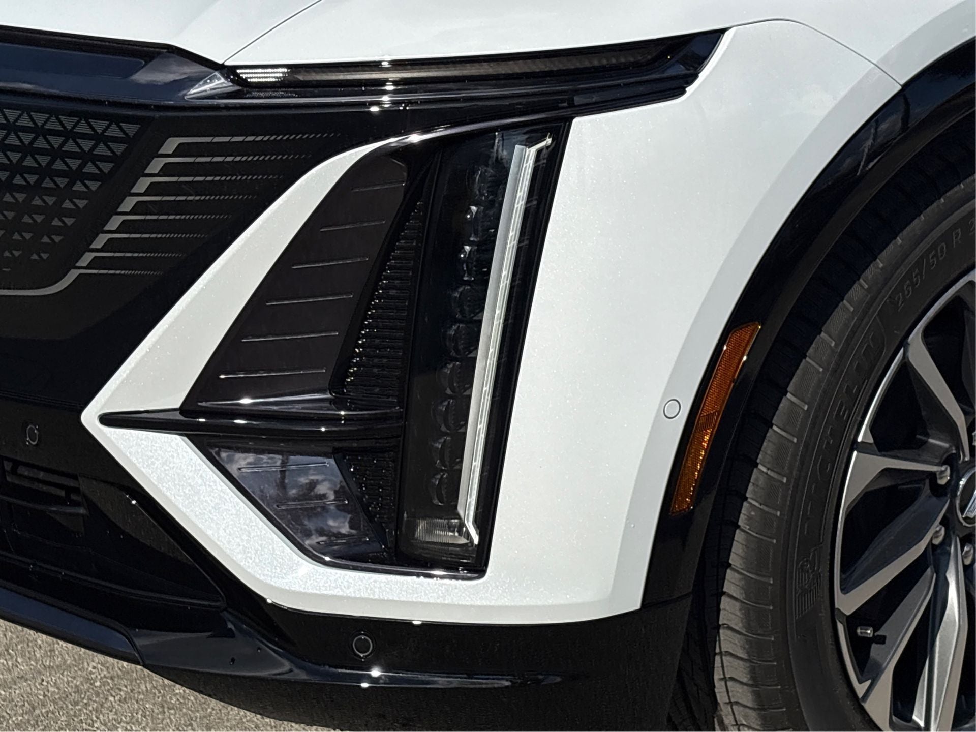 2026 Cadillac LYRIQ Premium Sport