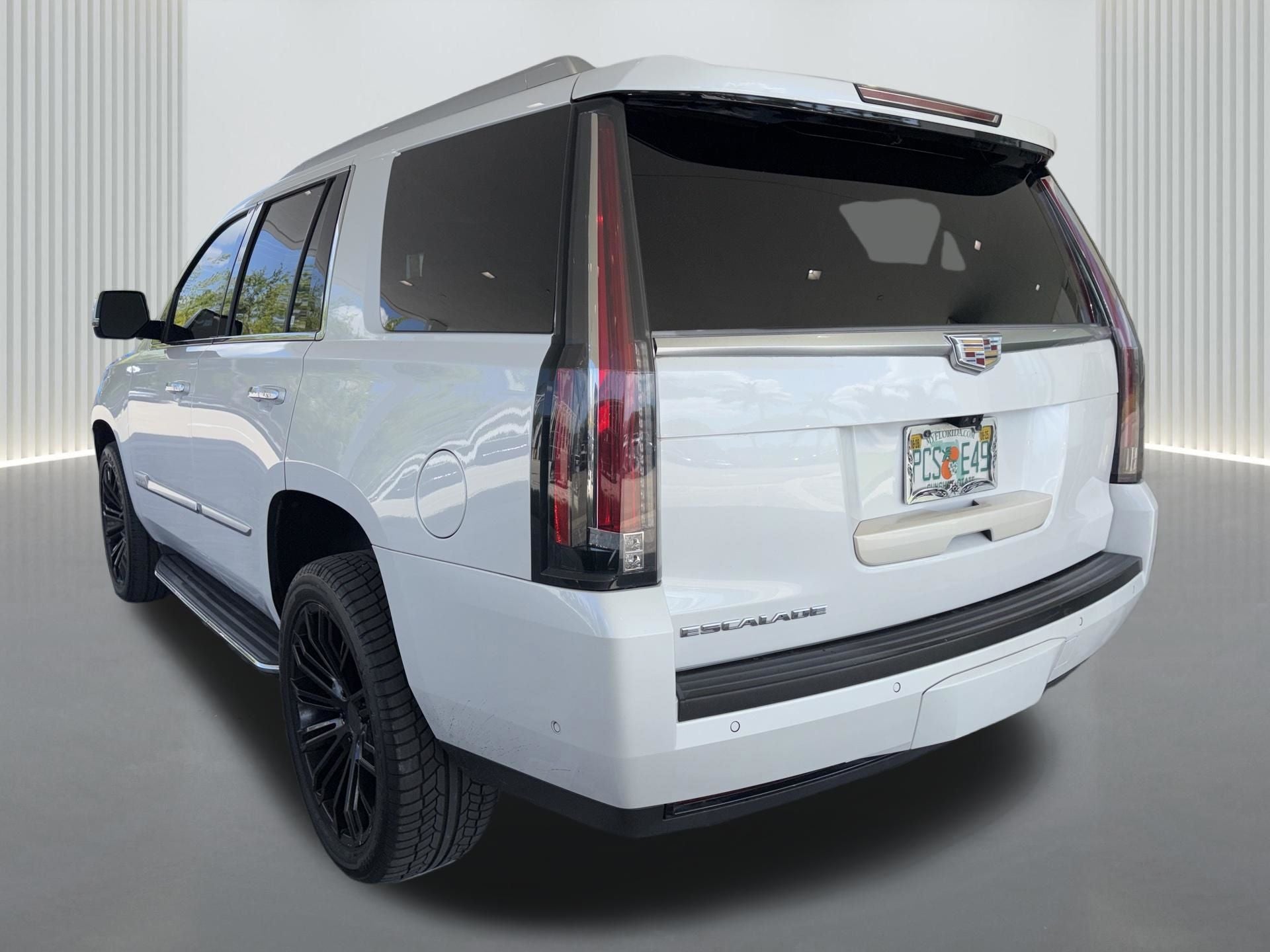 2019 Cadillac Escalade Luxury