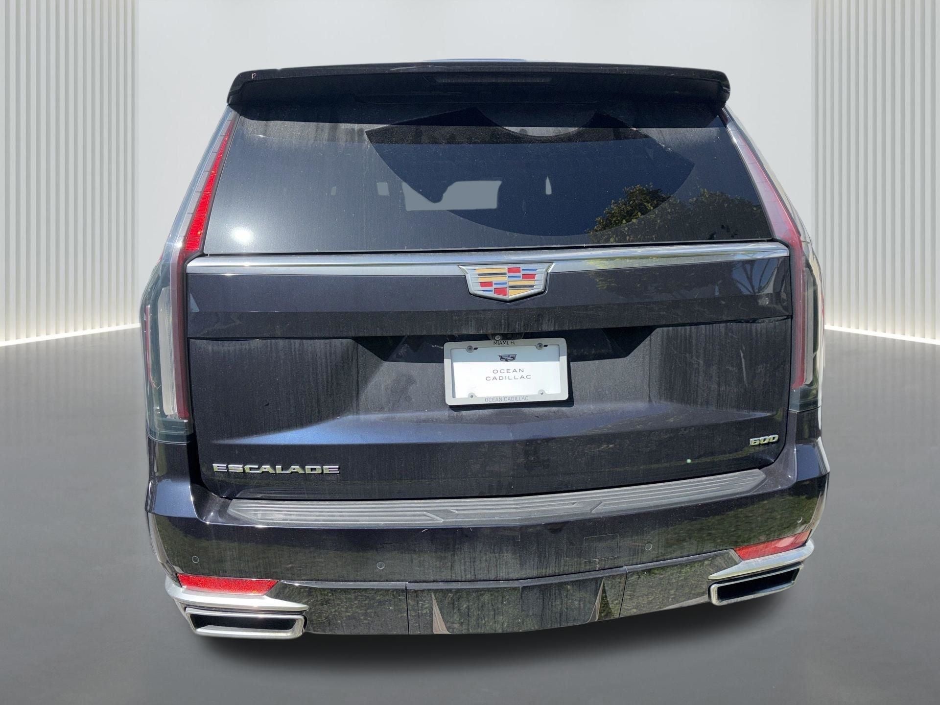 2022 Cadillac Escalade Premium Luxury