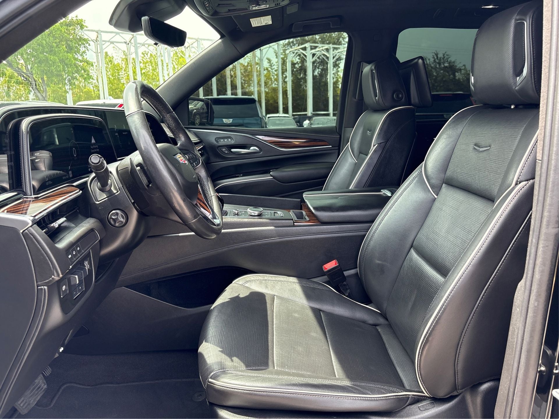 2021 Cadillac Escalade Premium Luxury