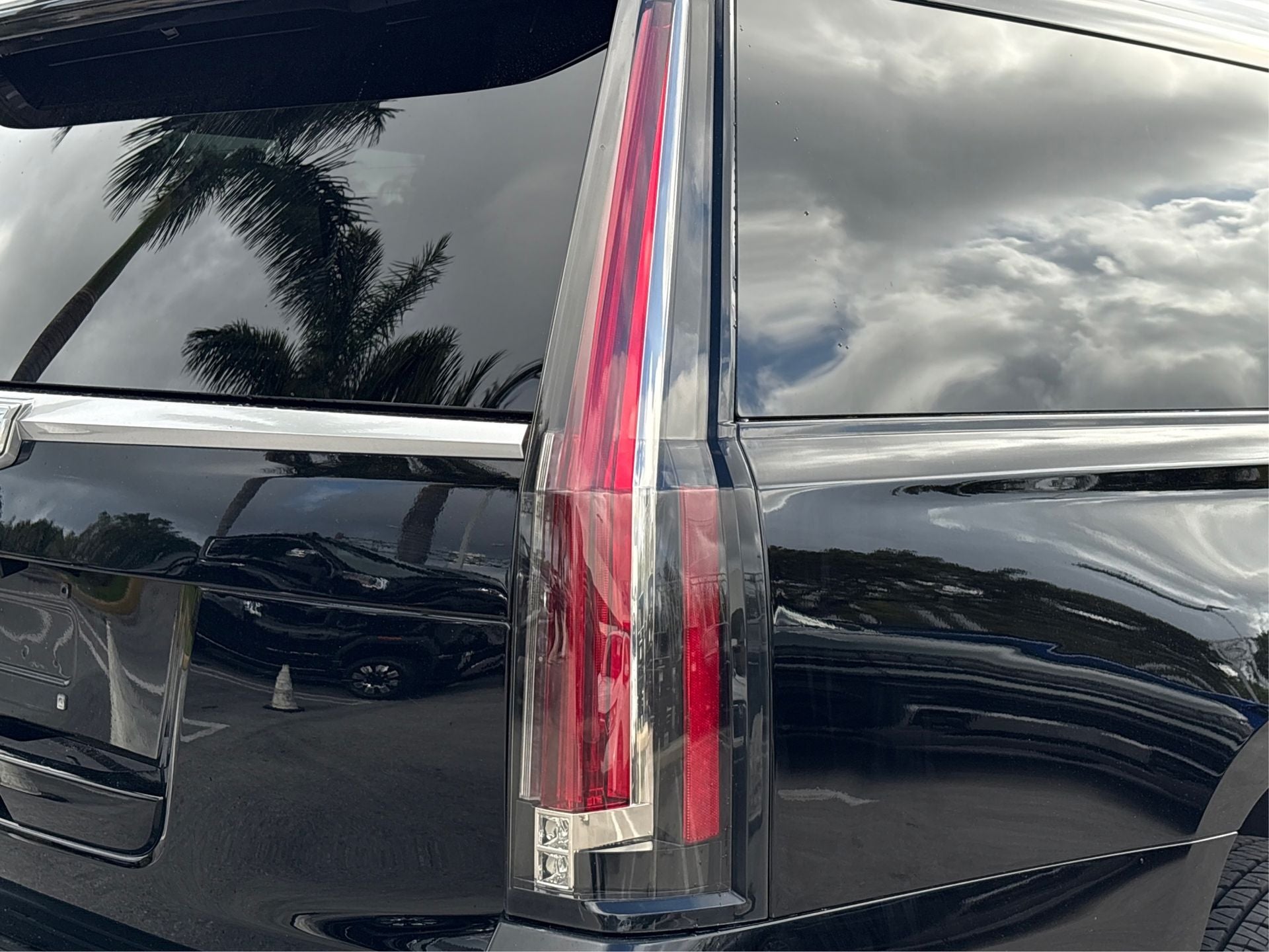 2019 Cadillac Escalade ESV Luxury