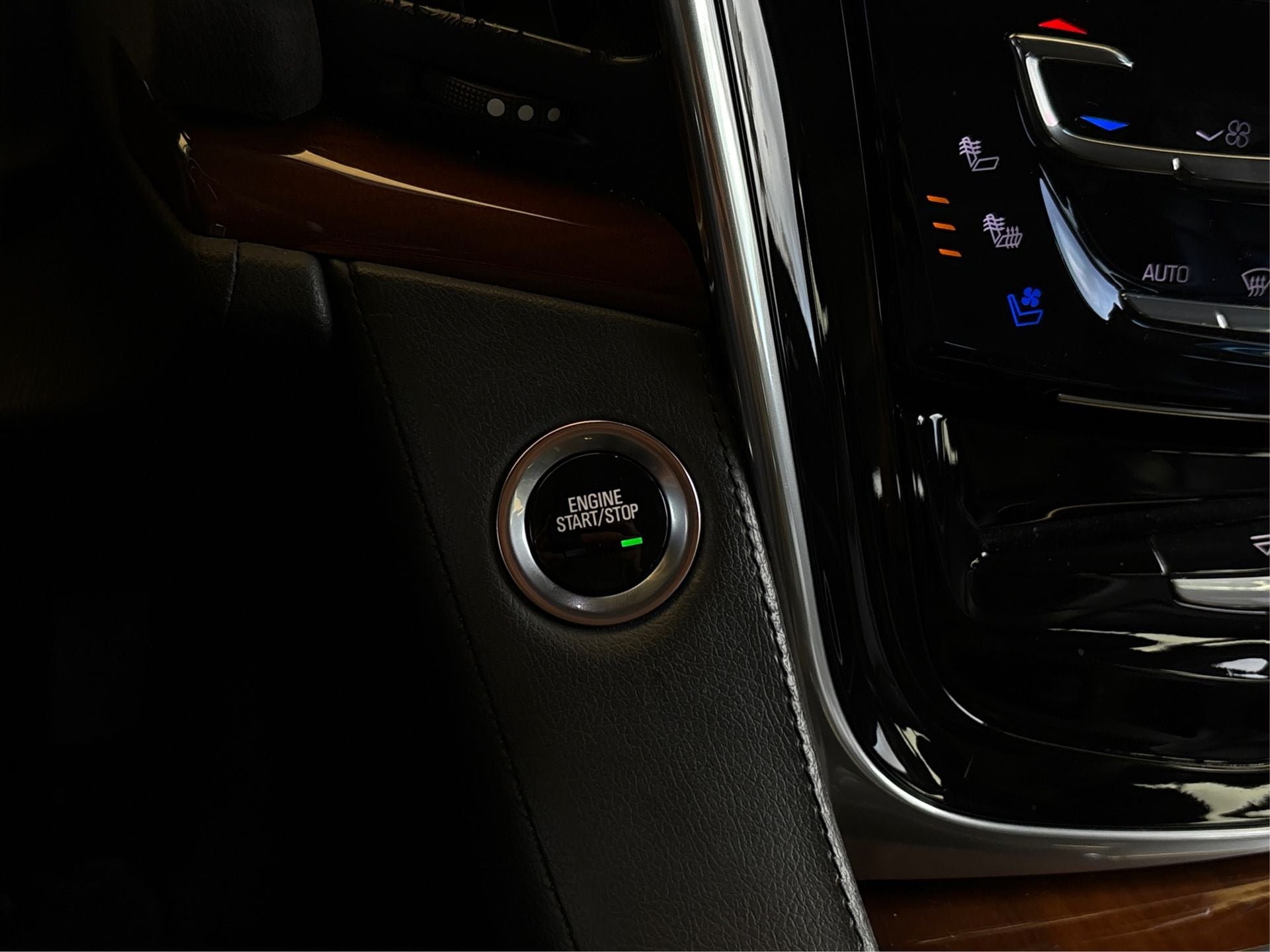 2019 Cadillac Escalade ESV Luxury