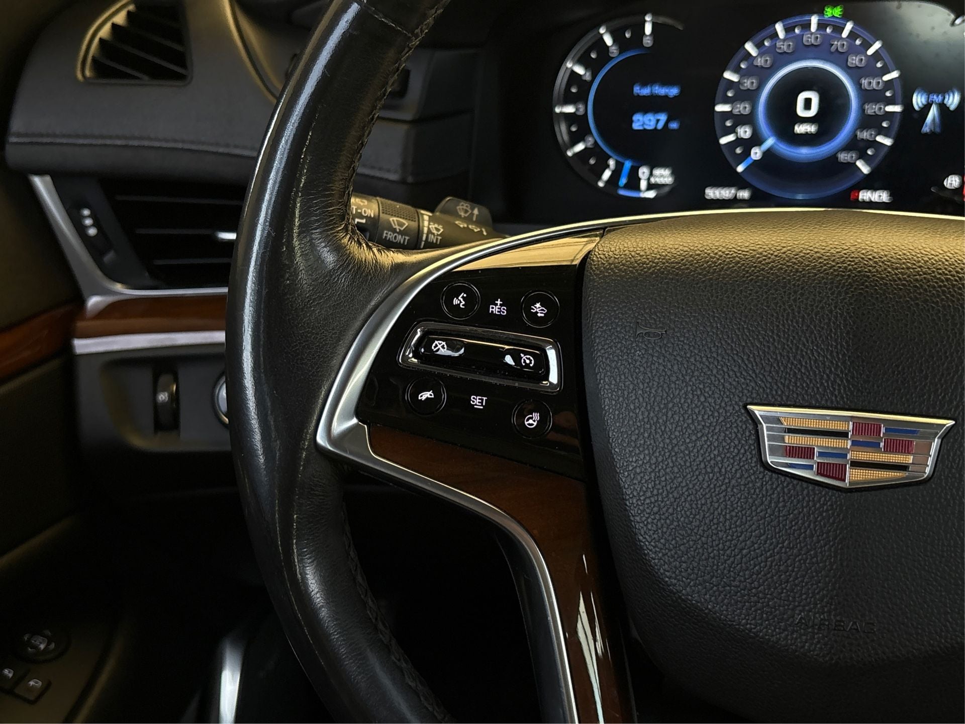 2019 Cadillac Escalade ESV Luxury