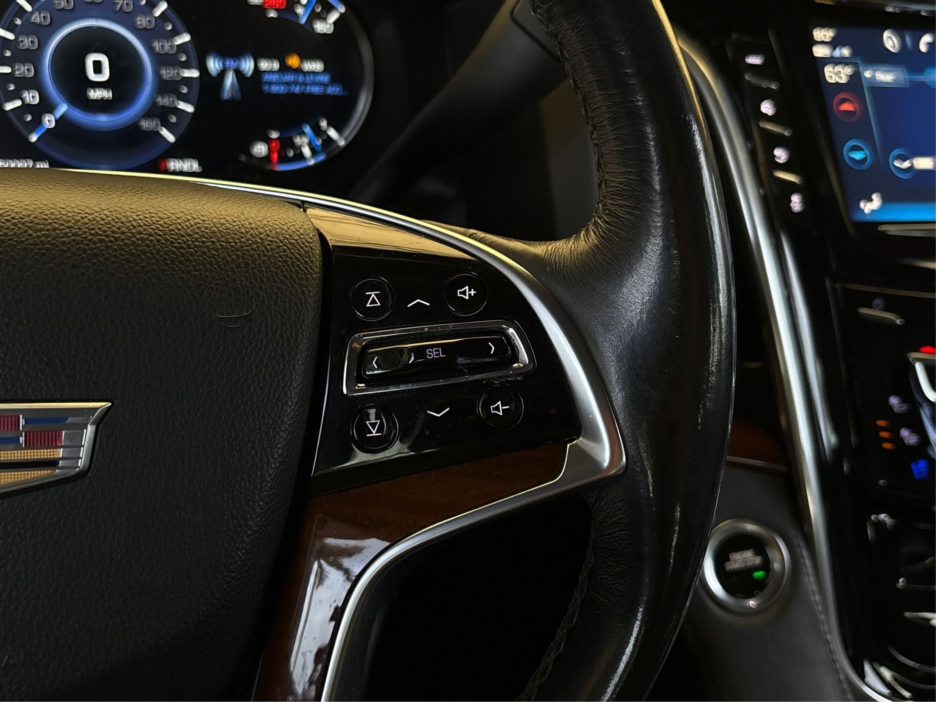 2019 Cadillac Escalade ESV Luxury