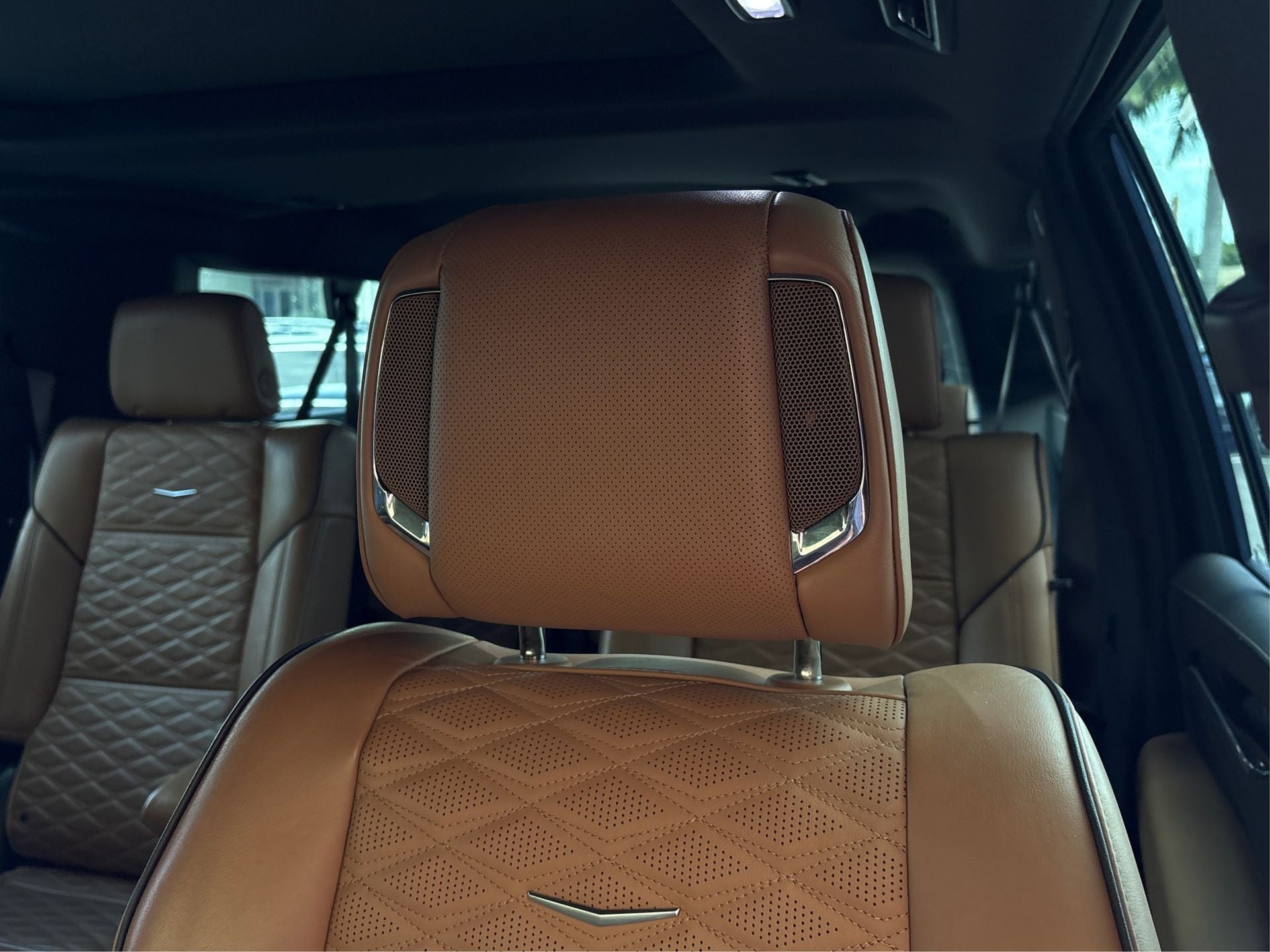 2022 Cadillac Escalade ESV Premium