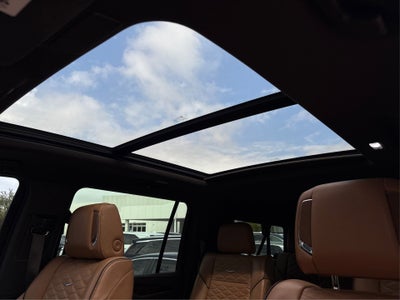 2022 Cadillac Escalade ESV Premium