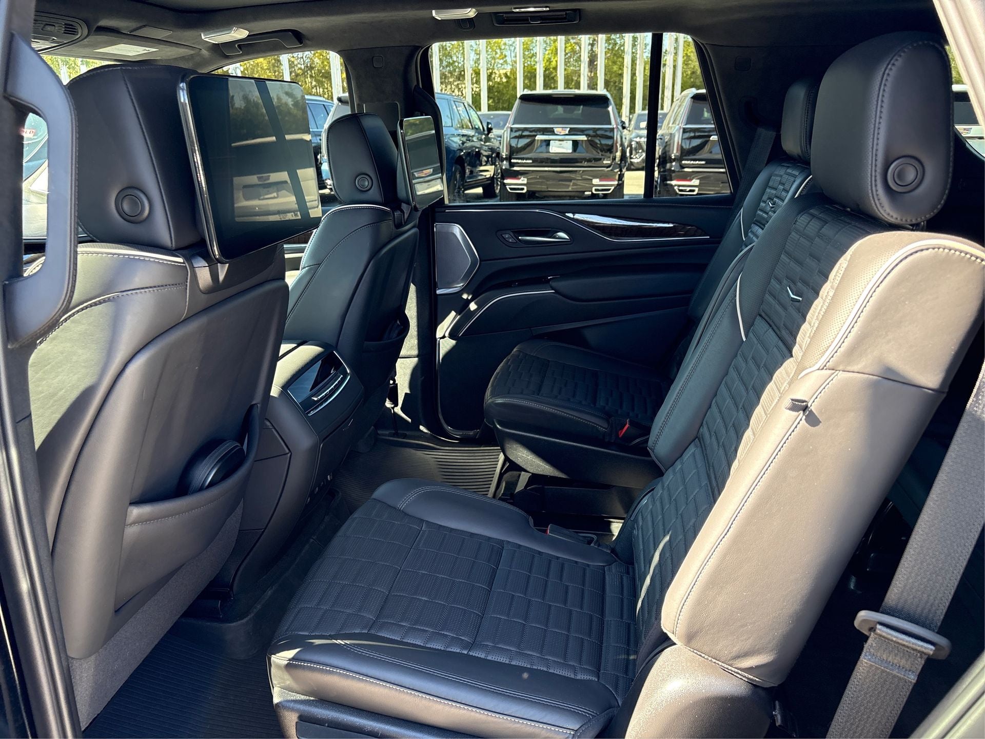 2024 Cadillac Escalade Sport Platinum