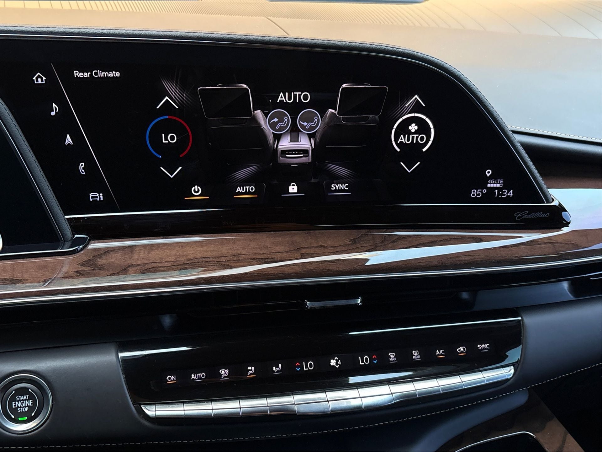 2023 Cadillac Escalade Sport Platinum